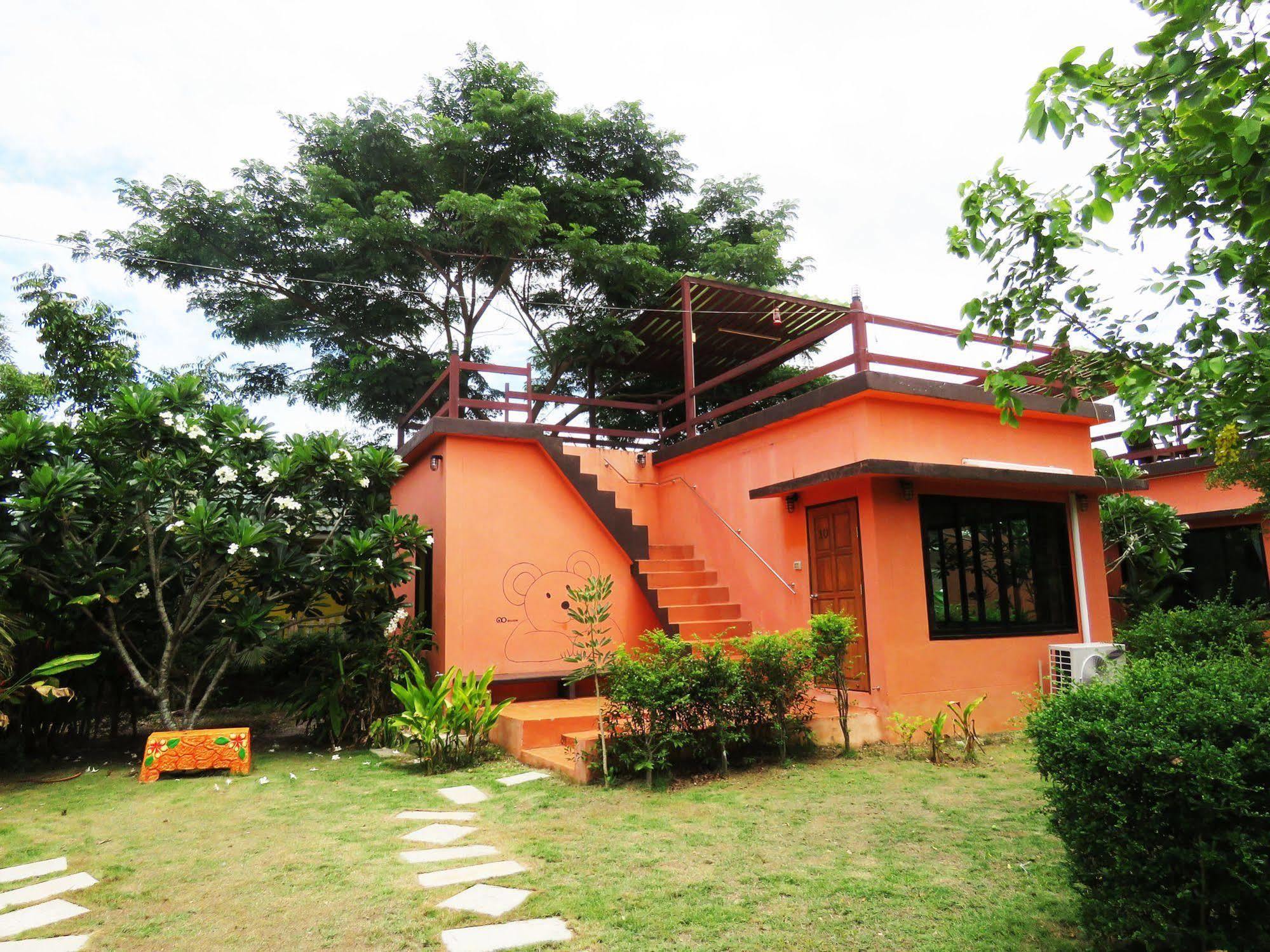 10 Billion Resort Samut Songkhram Exterior foto